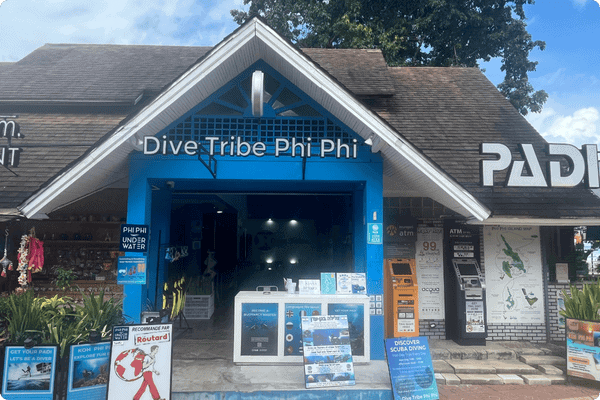 Dive Tribe Phi Phi ショップ外観 2
